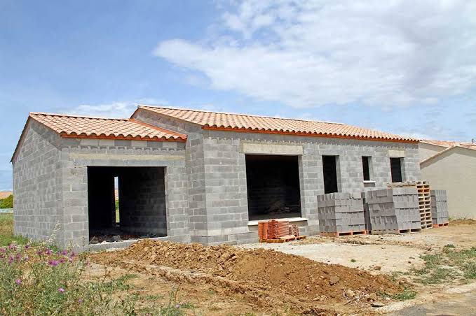 Travaux de bâtiment sur maison